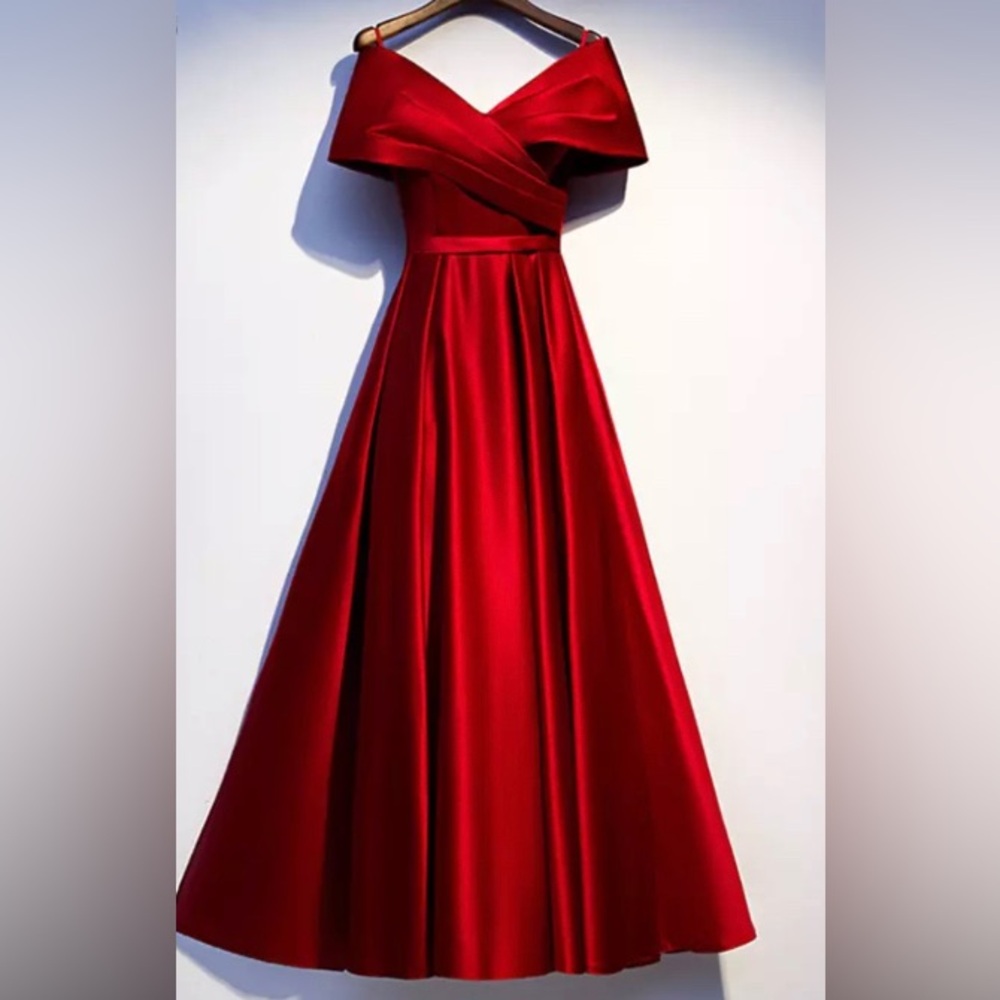 Elegant Red Evening Gown